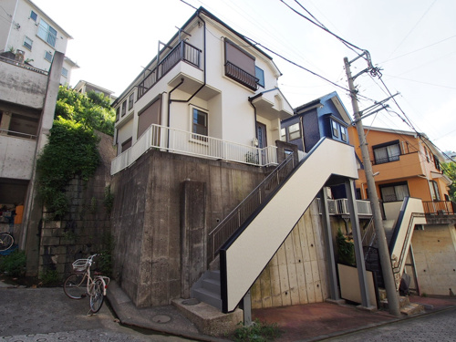 保土ヶ谷区桜ヶ丘１丁目　中古戸建ての画像