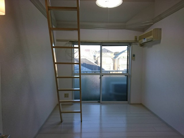 柏市中新宿アパート　内装リフォーム工事!!の画像