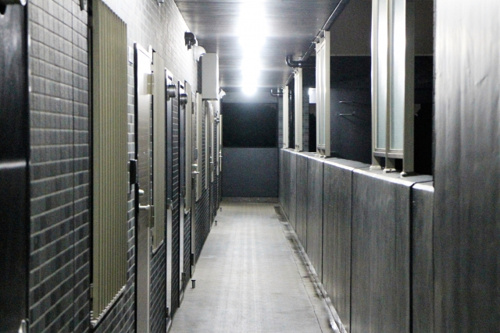 賃貸物件の共用廊下で起きやすいご近所トラブル 原因は私物 横浜市の賃貸情報は横濱コーポレーション株式会社