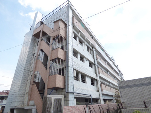 屋上の小屋物件に住む Tvで紹介された東京のペントハウス賃貸 安い 格安 激安賃貸なら部屋まる