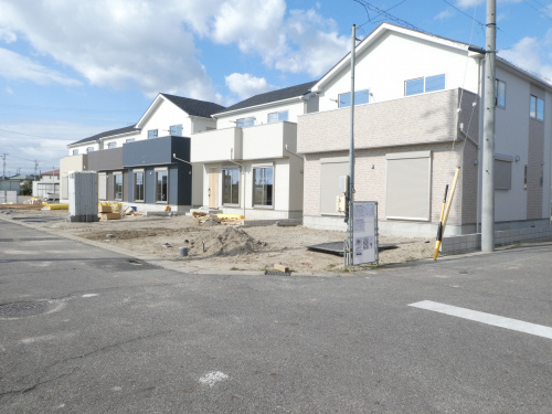 碧南市岬町新築分譲住宅18-1①の画像