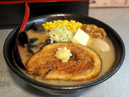 お店の近くのおいしいラーメン屋さんの画像