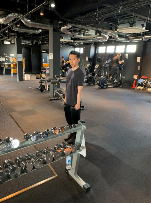 スーツの似合う身体に......の画像