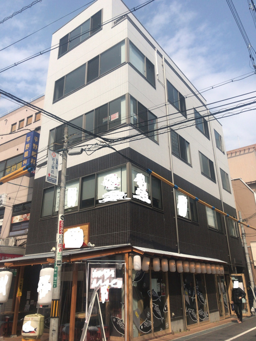 高槻市駅近オフィスビルの画像