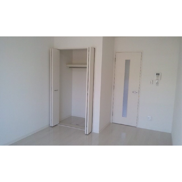 人気！築浅デザイナーズ＆ペット飼育可能！の画像