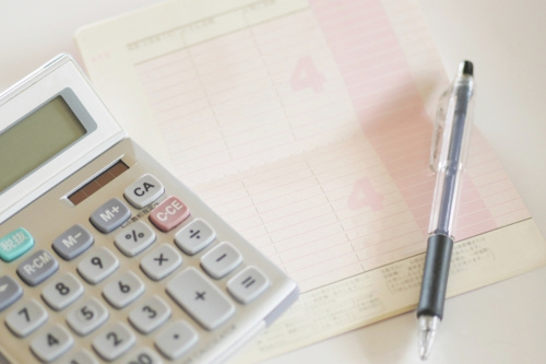 3 000万円前後の新築一戸建てを住宅ローンで購入する時の年収目安は 名古屋の不動産のことならホームアップ