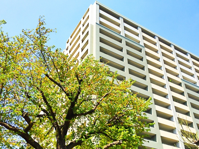 中古マンションを購入する人必見！贈与税の非課税枠が拡大の画像