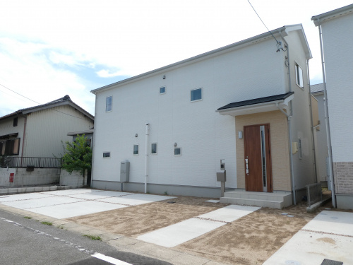 ★碧南市権現町18-2期新築分譲住宅3号棟～完成～の画像