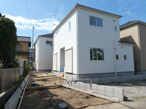 ★碧南市天王町7丁目新築分譲住宅～2号棟建築中～の画像