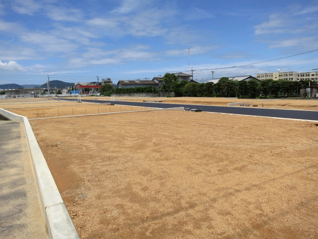 遊ばせている不動産「遊休地」の悩みを解決！活用方法とは？の画像
