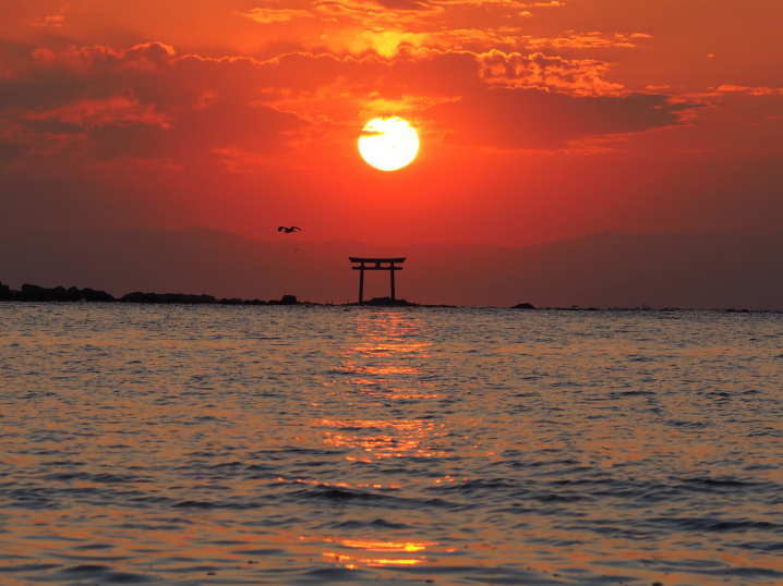 名島と夕陽（2019.11.9）の画像