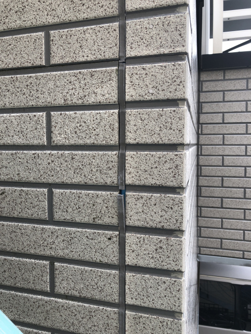 義理実家のお手伝い②／外壁シーリング材の打ち直しの画像