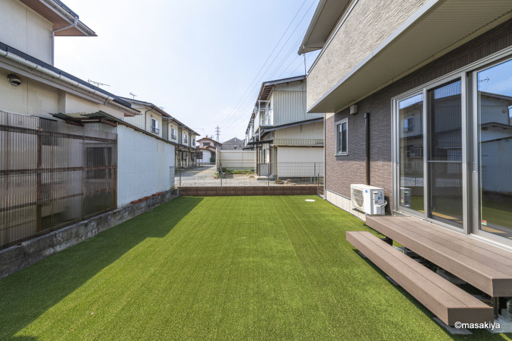 人工芝のお庭付き物件 長野市の賃貸アパート マンション 不動産のことなら株式会社正木屋