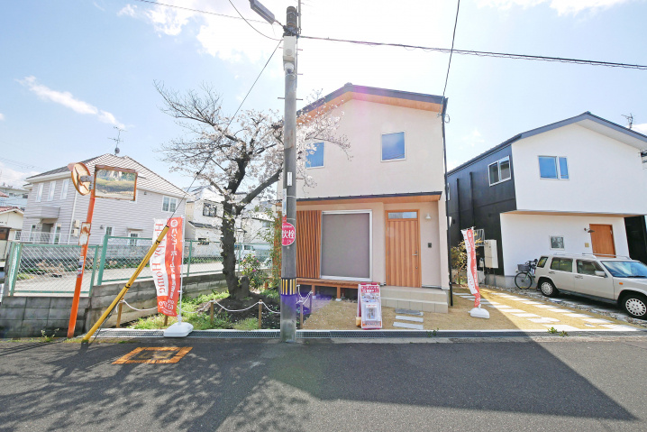 伊丹市 美鈴町二丁目 新築戸建 桜が満開です！の画像