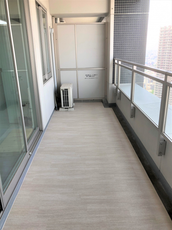 ベランダを綺麗にしました 東京港区の売買不動産ならアミタエステート