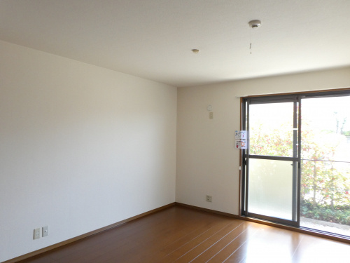 ★碧南市札木町2丁目の2ＬＤＫアパートの画像