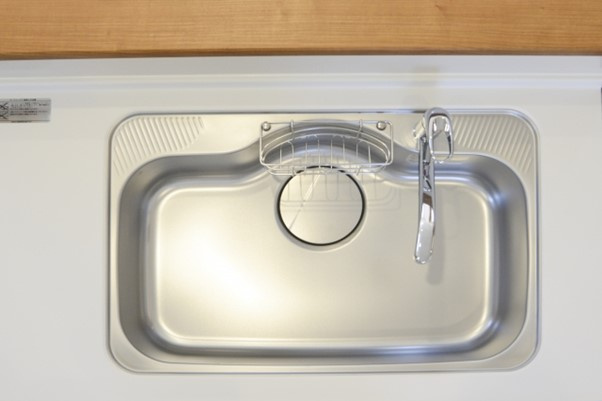 排水溝の臭いを絶つ 賃貸物件の場所ごとの原因と対処法をご紹介 奈良県の賃貸なら 賃貸のマサキ