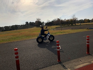 「おもしろ自転車」の画像