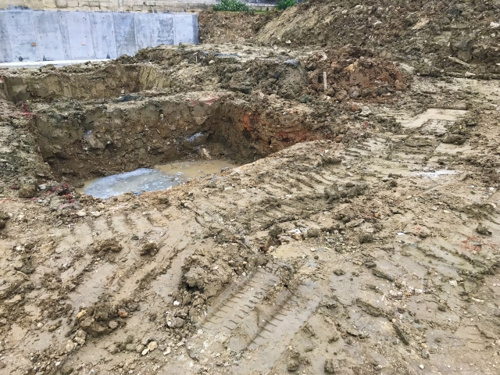 土壌汚染が土地売却に与える影響とは?土壌汚染された土地の売却方法と注意点も解説