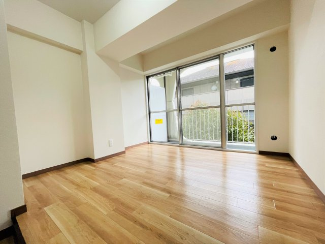 「リフォーム済みで700万円切りの価格がうれしい2LDKが登場♪ 新松戸駅徒歩10分で周辺施設が充実しています♪」の画像