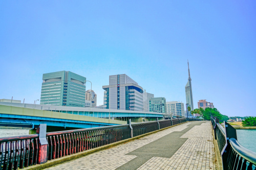 福岡市早良区は交通アクセスが良く商店街も充実しており住みやすさ抜群 薬院での不動産売買 売却はすみか不動産にお任せください