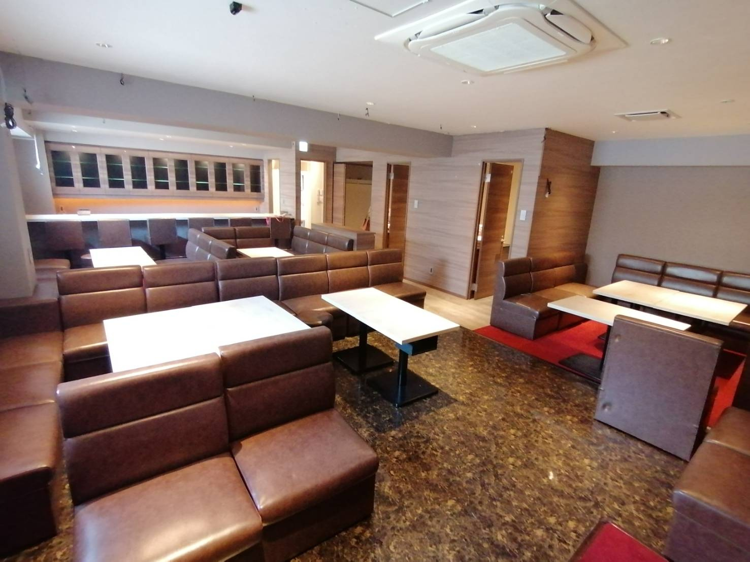 三宮のラウンジ向けの店舗です(^^♪の画像