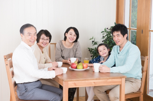 完全分離型の二世帯住宅とはどのようなもの?間取りの例や特徴を解説します