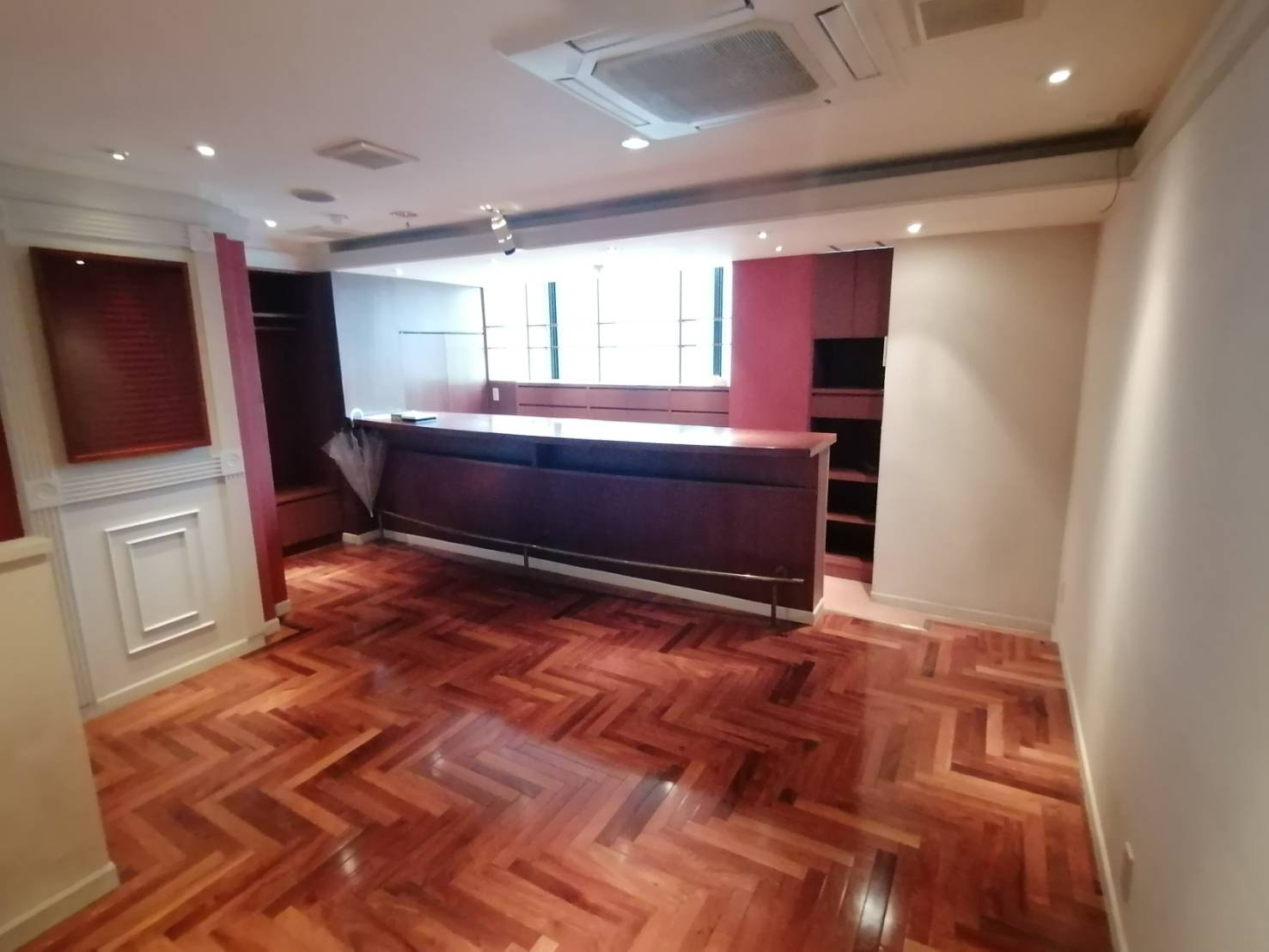 おしゃれな居抜き店舗です♪の画像