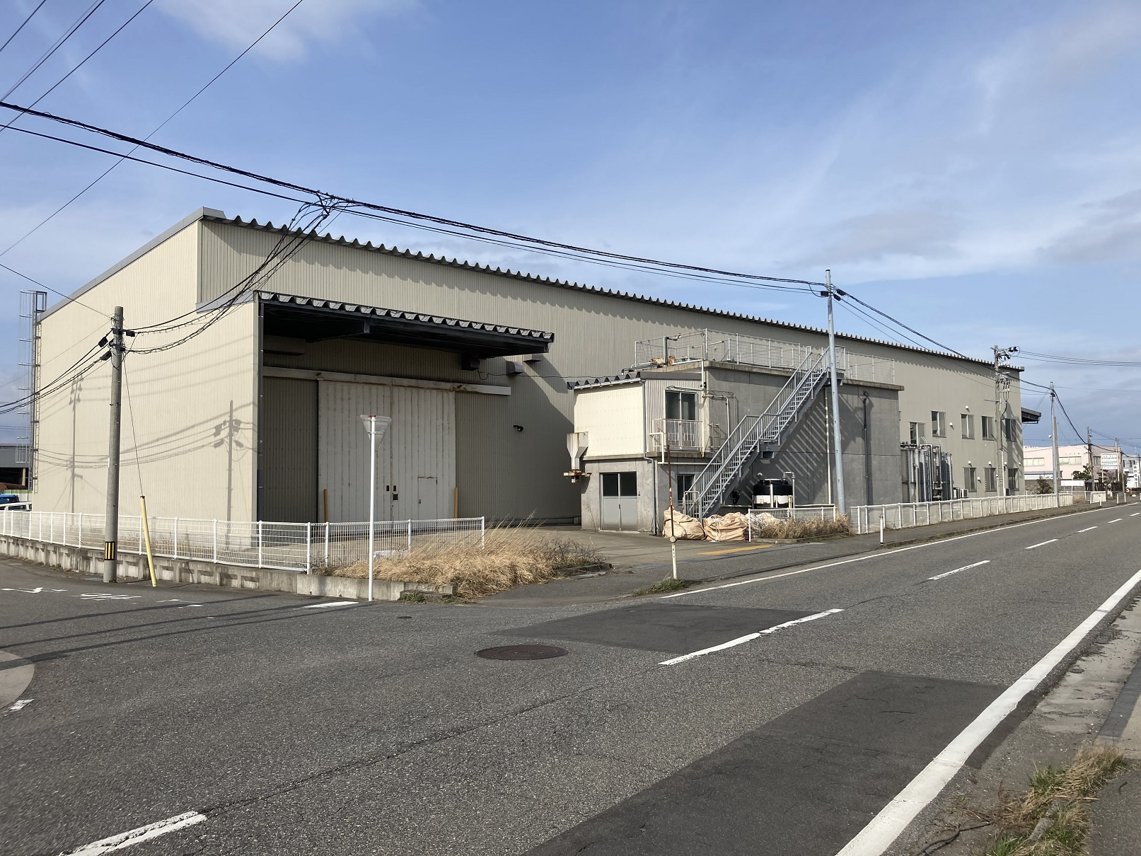 値下げしました！新潟市東区臨港町３の貸倉庫の画像