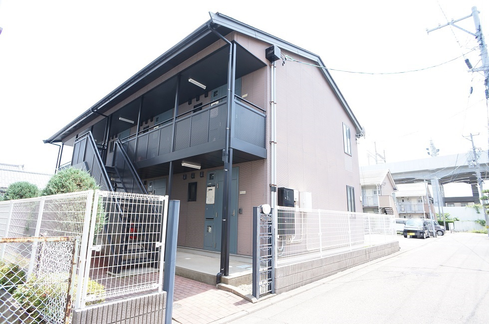 新潟駅近くで敷地内駐車場がとれる単身用アパートのご紹介！の画像