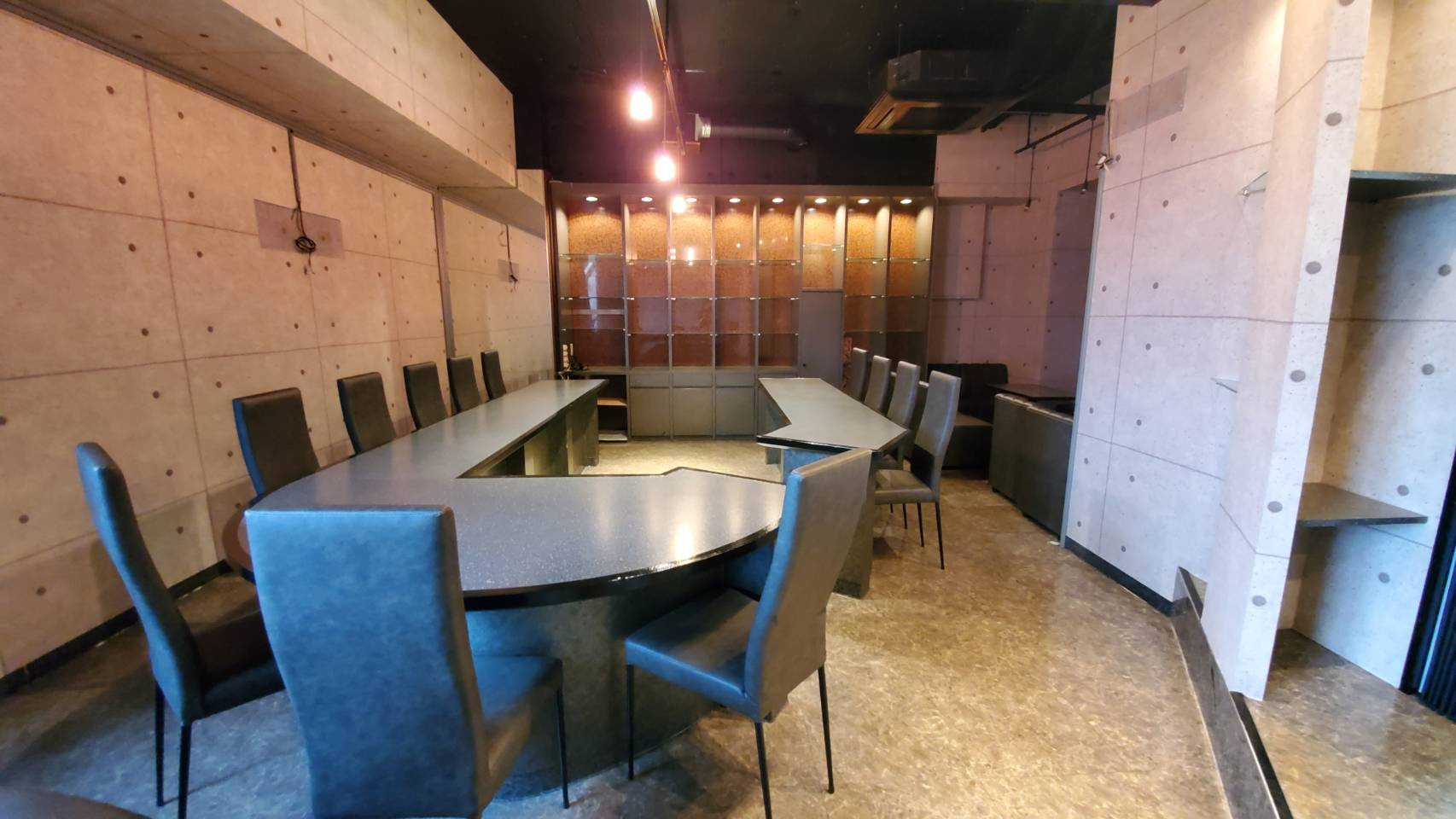 スタイリッシュなスナック、BAR向きの店舗です☆の画像