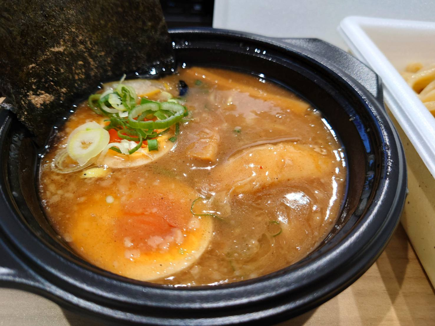 ウーバーイーツでつけ麺を注文してみました！！の画像