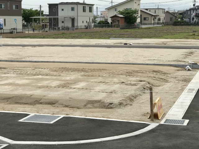不動産売却における分筆のメリットと注意点について解説の画像