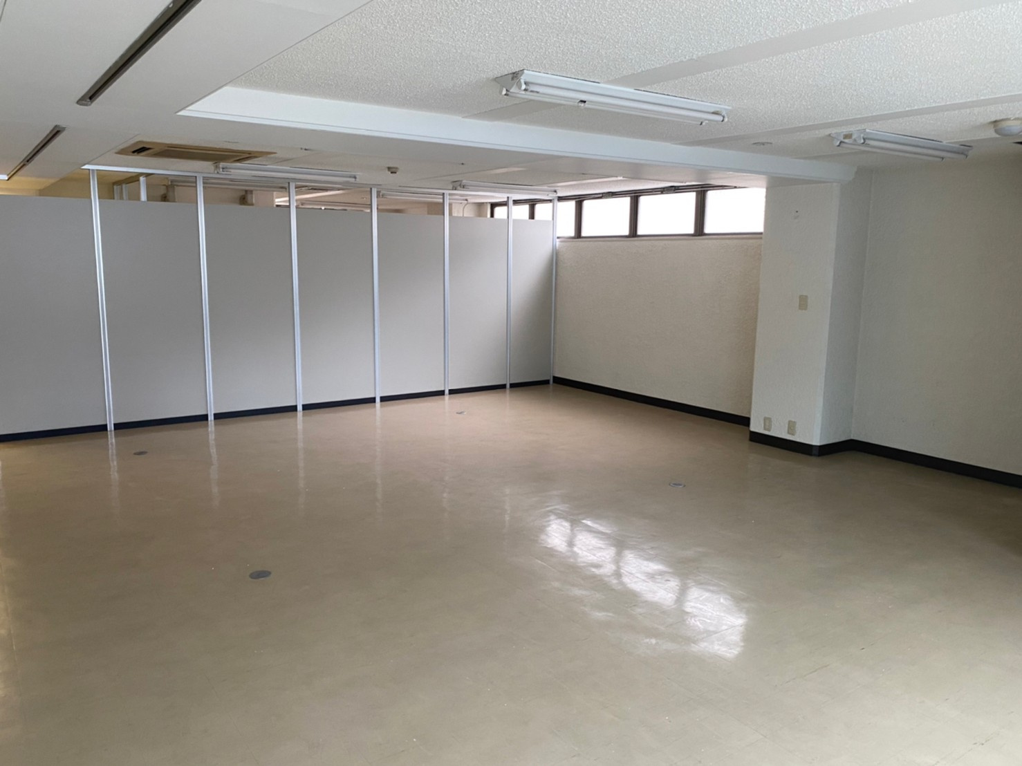 50坪の間仕切できる物件です☆の画像