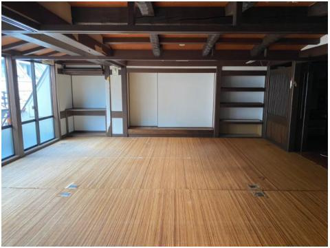 東門の40坪の店舗です♪の画像