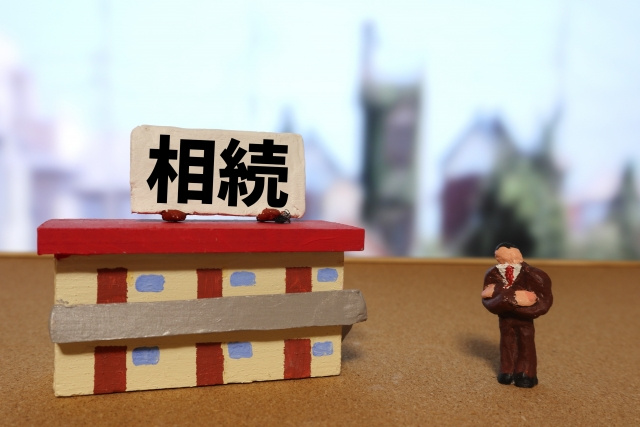 残債がある不動産を相続するには？相続放棄の手続きもあわせて解...の画像