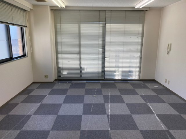 人気の神戸駅近くの店舗ですの画像