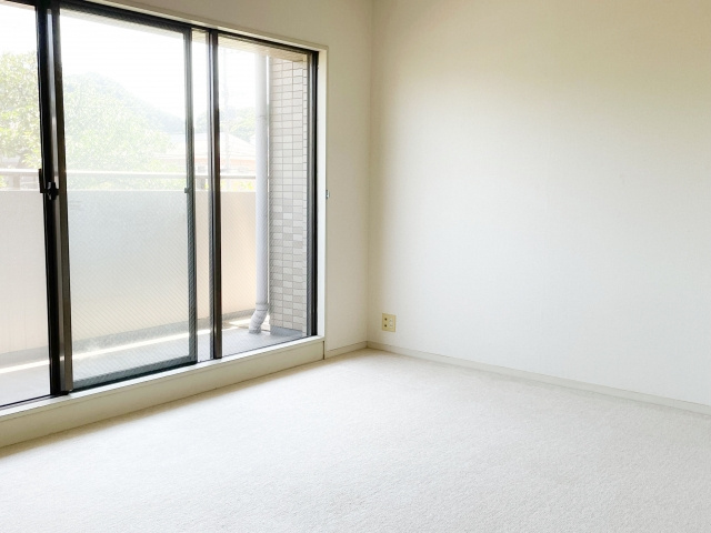 賃貸物件の中部屋ならではの魅力とは？メリットや快適に暮らすコ...の画像