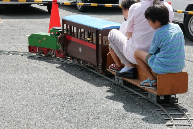ミニ鉄道に乗って楽しい体験ができる！富士見市のむさし野緑地公...の画像
