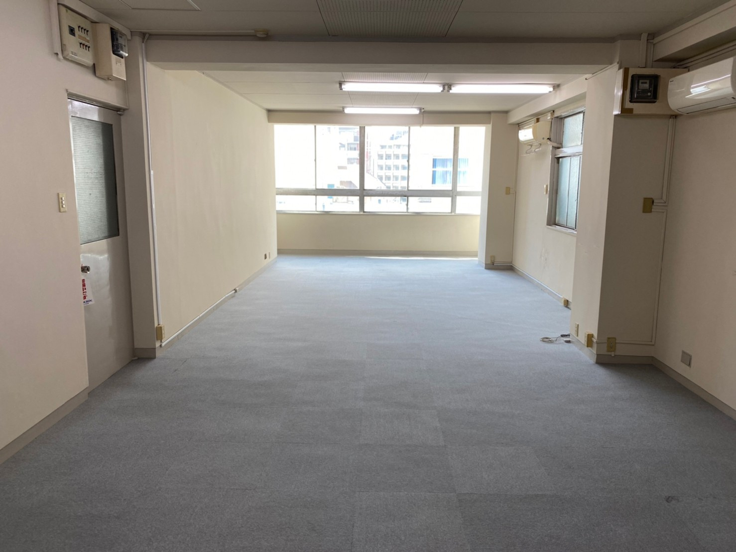 トアロードに面する店舗事務所です☆の画像