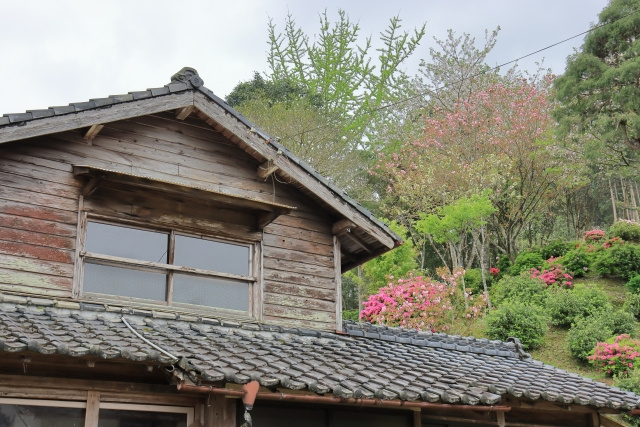 空き家を売りたい場合に建物を解体すべき事例とは？建物の維持費...の画像