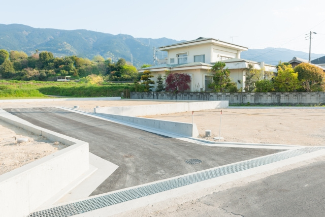 不動産の一部を売却するために必要な分筆とは？方法やメリットも...の画像