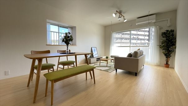 【約80平米の広々3LDKがこの価格！】フルリフォーム＆家具...の画像