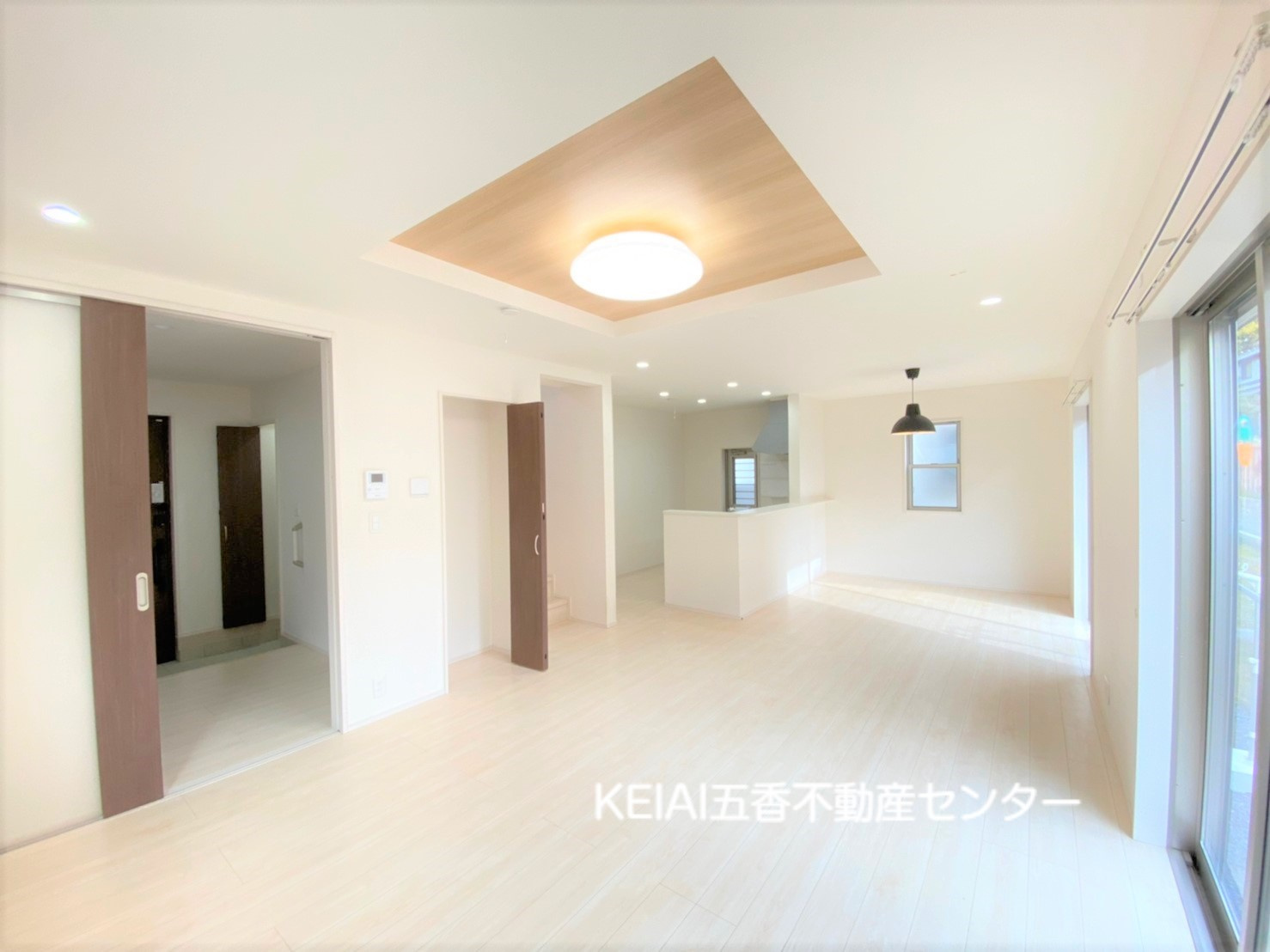 築浅戸建♪ゆったり暮らせる広々とした間取り設計♪の画像