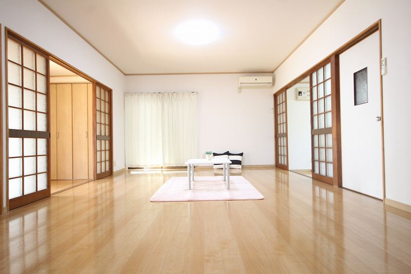 「大和の貸家を見に」の画像
