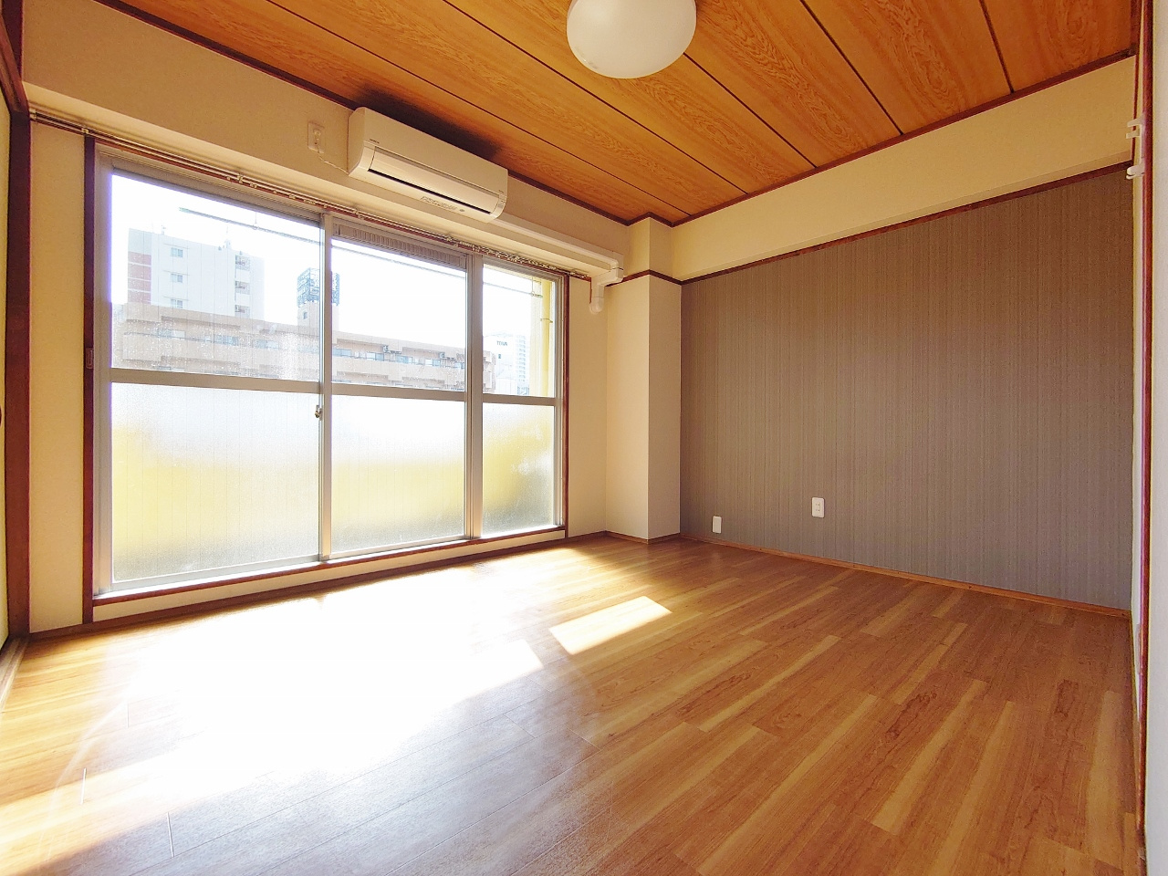 【弊社限定】パレドール新宿802号室　リノベーション住戸の画像