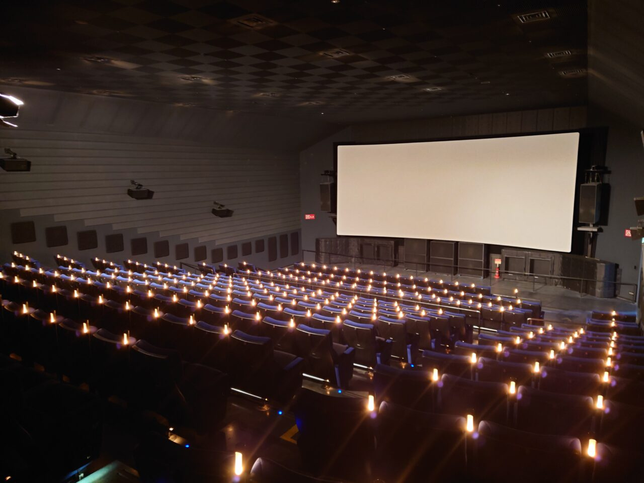 ＊おすすめ映画＆現地販売会＊の画像