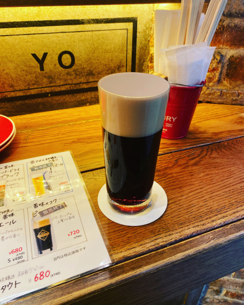 黒ビールの画像