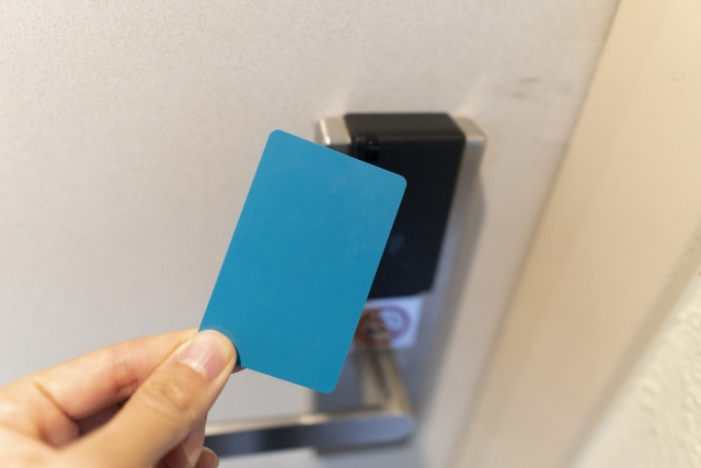賃貸物件でカードキーがあるメリットと注意点とは？の画像