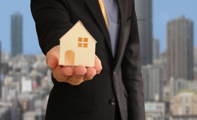 不動産を売却しても住み続けられるリースバックのメリットとは？...の画像